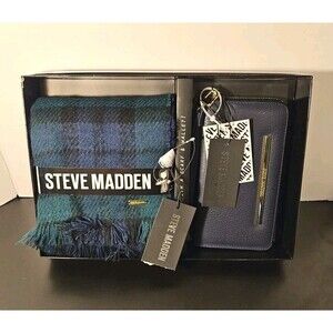 Steve Madden 2 Piece Gift Set - Scarf And Wallet - Blue & Green Plaid + Navy